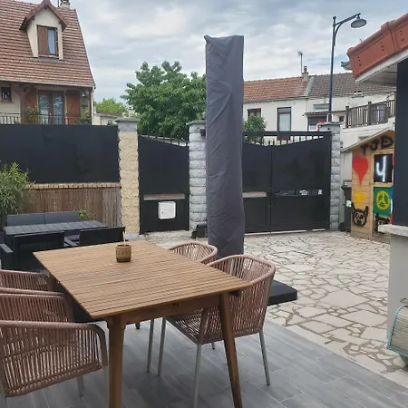 Maison Bords De Marne *